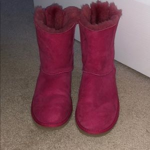 Pink uggs